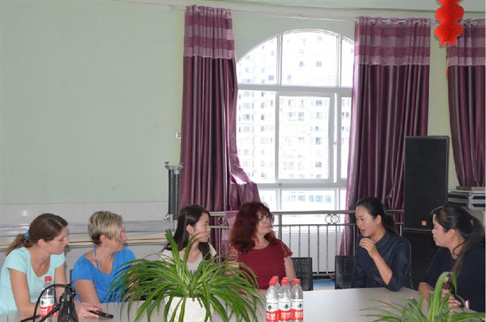http://www.gypec.edu.cn/upload/images/2016/10/31115453666.png